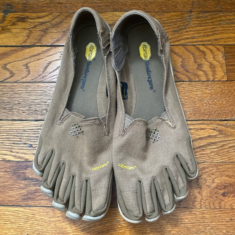 VIBRAM FiveFingers Vintage Hemp Tan Shoes Women’s Size 42 US 9.5-10 Rare